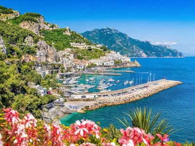 Amalfi Coast , Italy