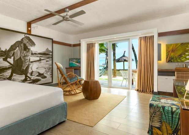 Executive Seafront Adult Suite - Image 1