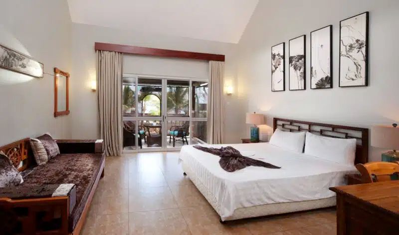 Family Room - Image 1