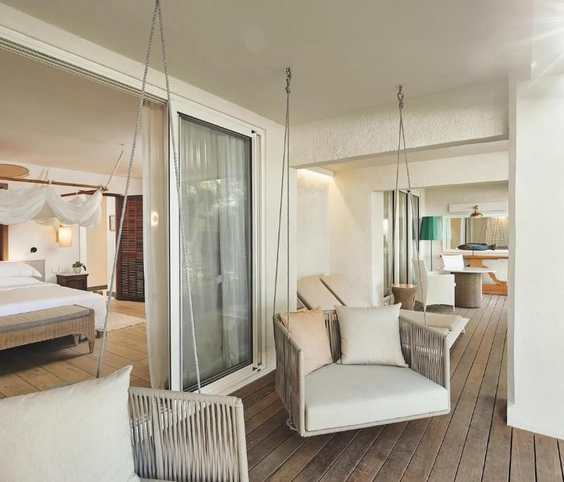 Senior Suite - Image 1