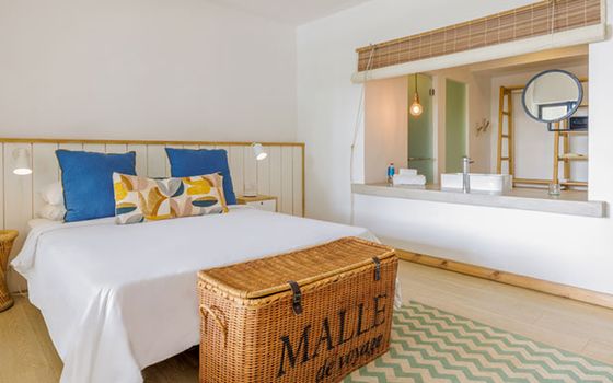 Coin de Mire Attitude Hotel (From Backup: May 18) - 2