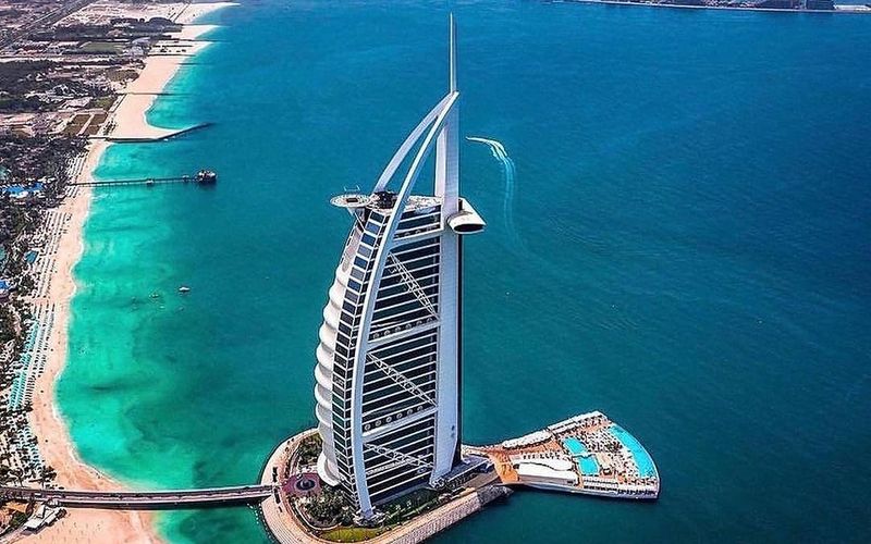 Dubai & Abu Dhabi Group Tour