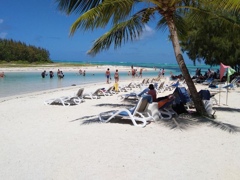Ile aux Cerfs Catamaran Excursion with Lunch gallery 6