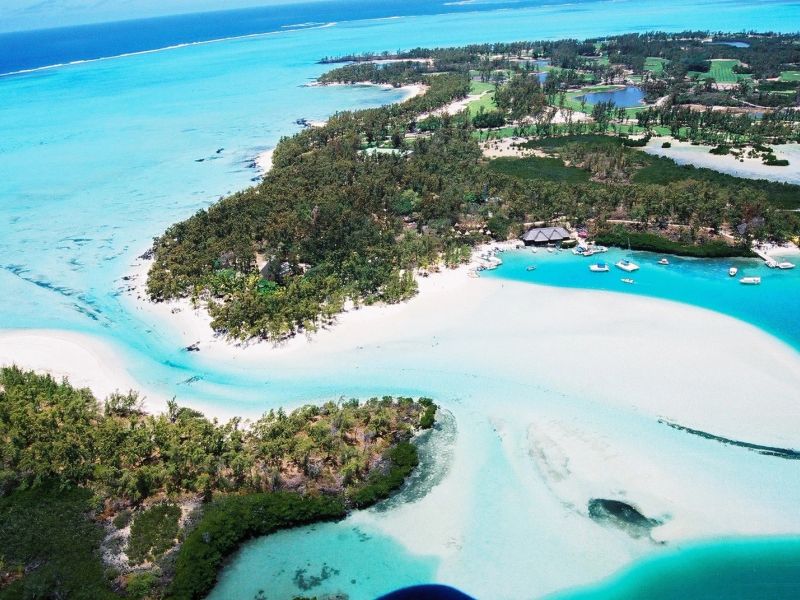 5 Islands Tour by Speedboat gallery 2