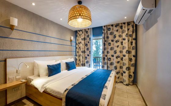 Le Grand Bleu Hotel & Spa - 1