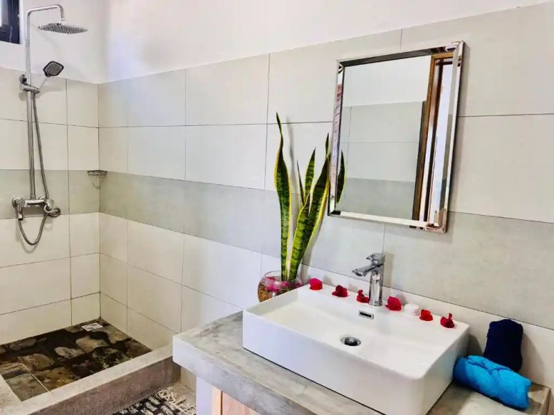 Oasis Marine Villa gallery 3