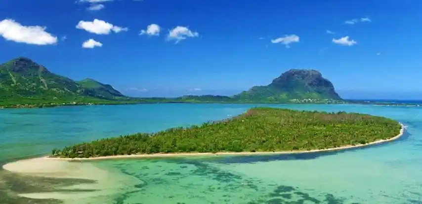 Speedboat Adventure to Benitiers Island