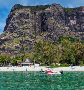 Le Morne Lagoon Tour - Image 1