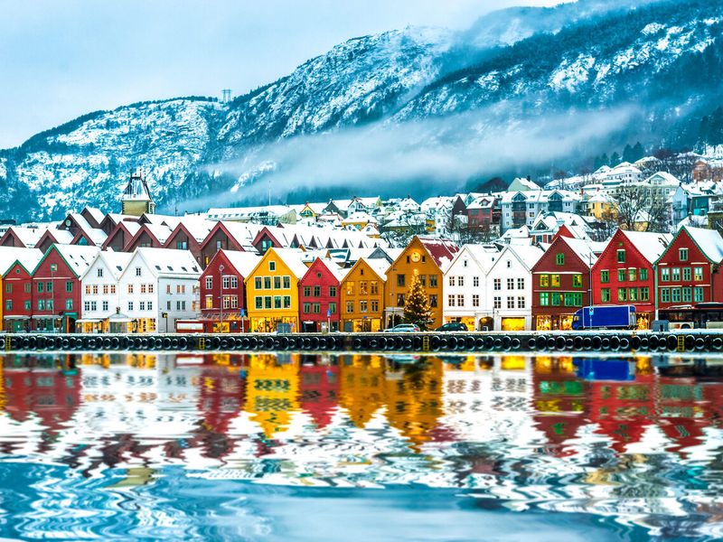 NORWEGIAN PRIMA gallery 4