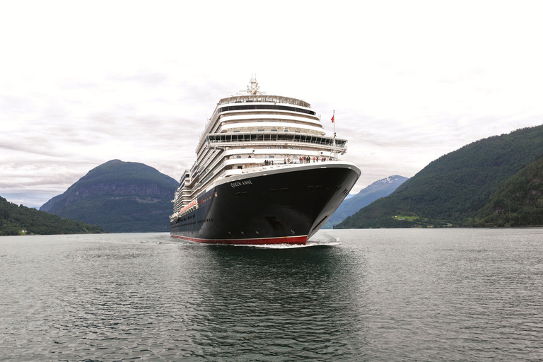 QUEEN ANNE CRUISE